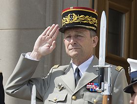 Un général pour diriger la France ?